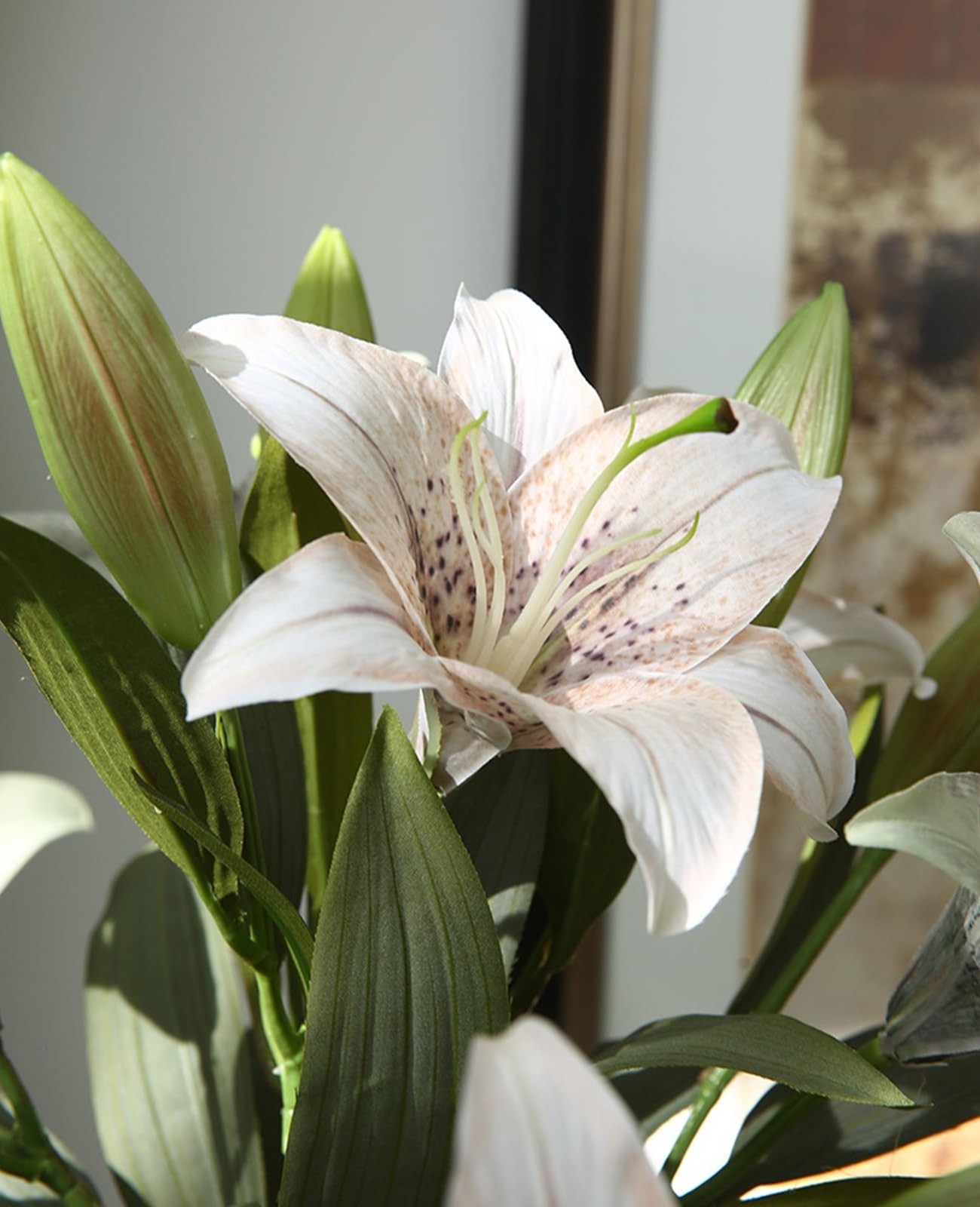 White Flower Vintage Artificial Lilies 6PCS White Lily Silk Flowers with Stem…