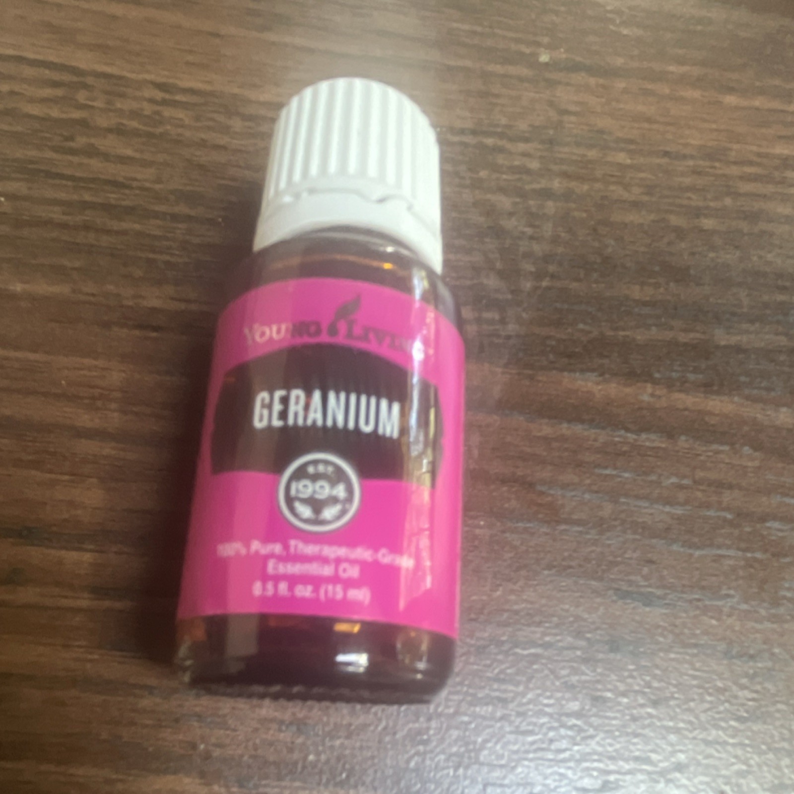 Young Living Geranium Essential Oil, Geranium Scent 0.5 fl oz (15 mL) Bottle