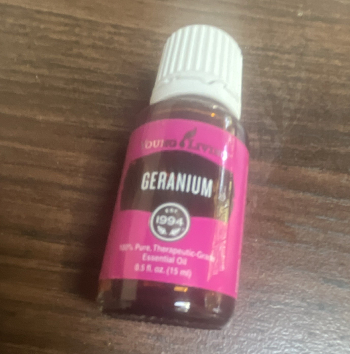 Young Living Geranium Essential Oil, Geranium Scent 0.5 fl oz (15 mL) Bottle