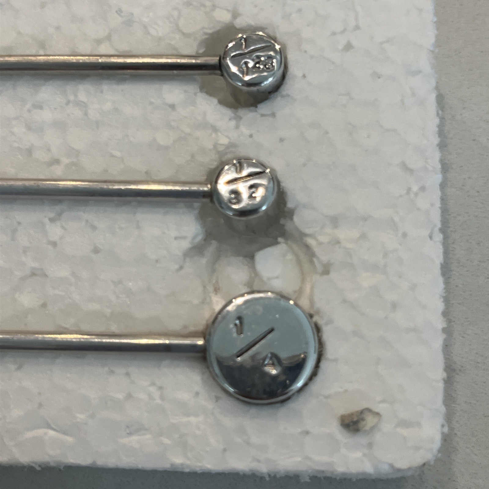 Set Of 3 Grey Dye Spoons For Textiles. 1/4, 1/8, 1/16, 1/32, 1/84, 1/128. R-1