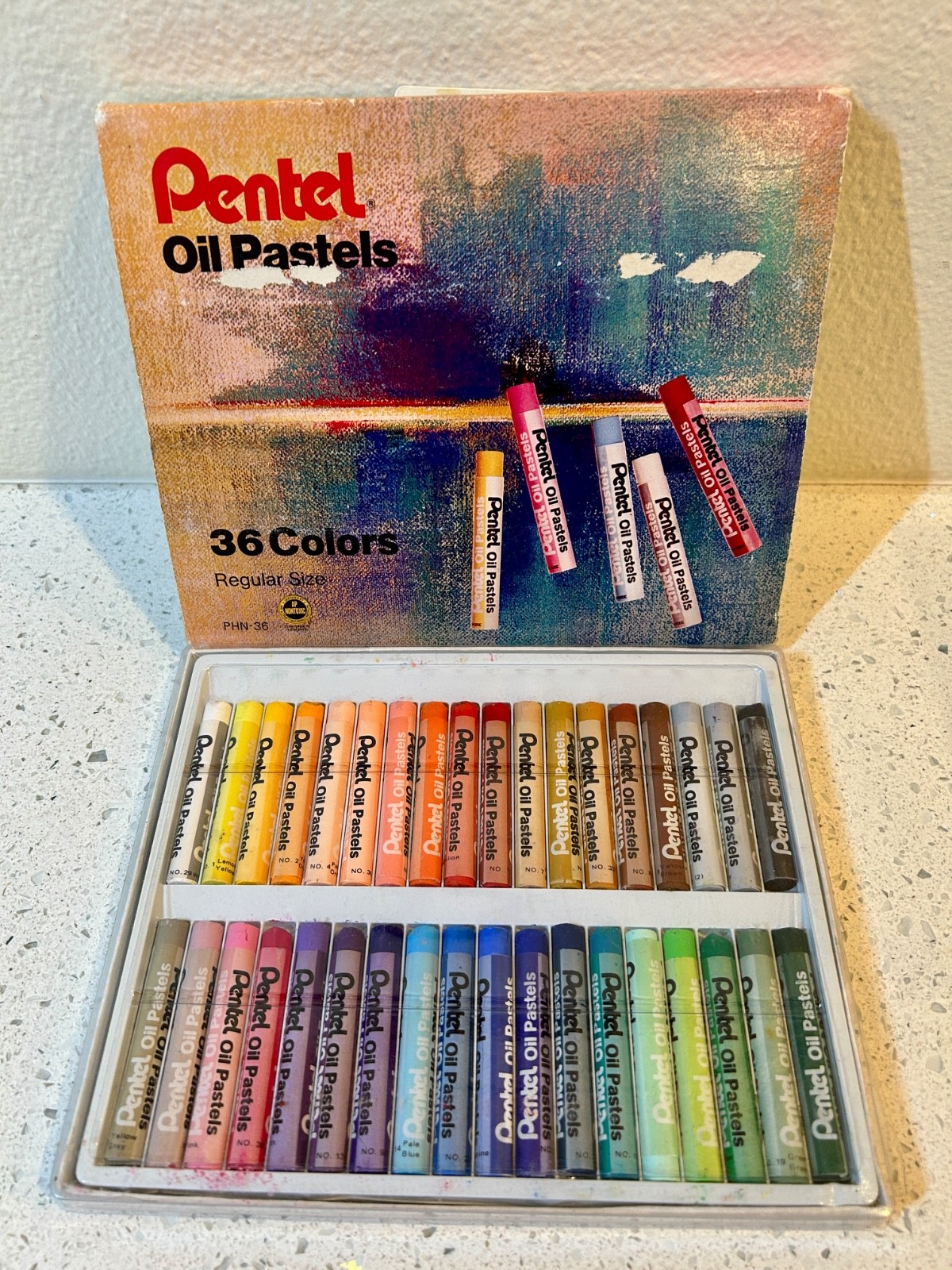 Pentel Oil Pastels – Regular Size 36 Colors – PHN-36 – Vibrant Colors
