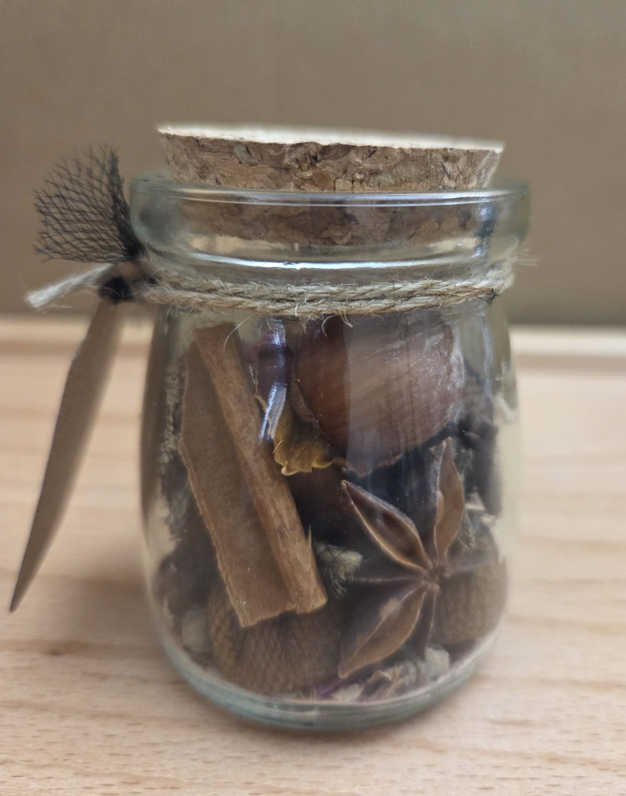 Gothic Bat Spiced Fragrance Beads Jar Halloween Decor Potpourri Sachet Gift
