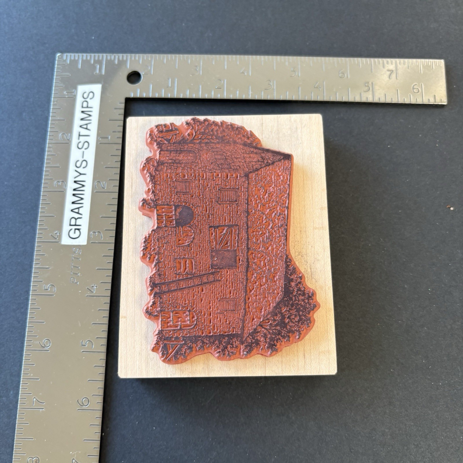 PSX Stone Barn Storehouse Ladder Heirloom Collection Rubber Stamp HC1607