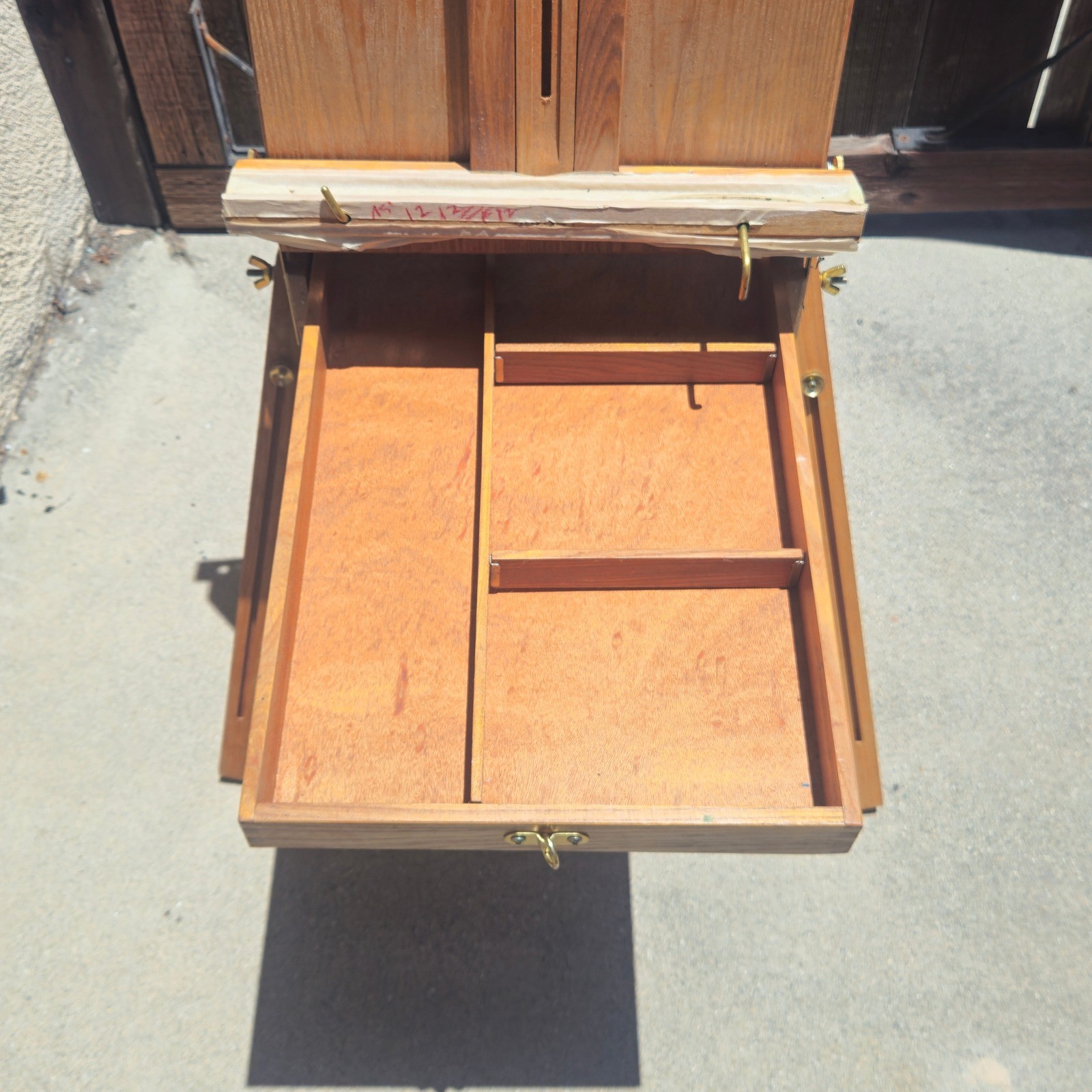 Monet French Style Folding Wood Easel Unisex Adjustable Natural Plein Air Box