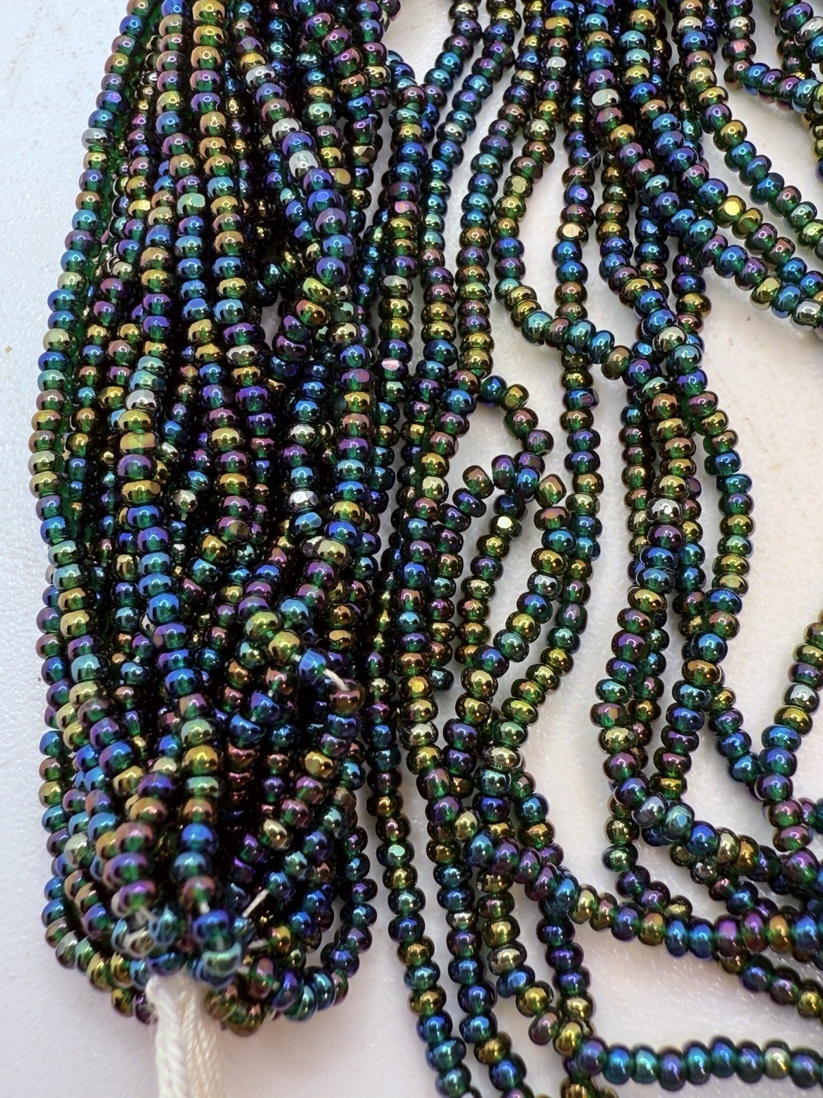 Glass Seed Bead Hank Iris 11/0