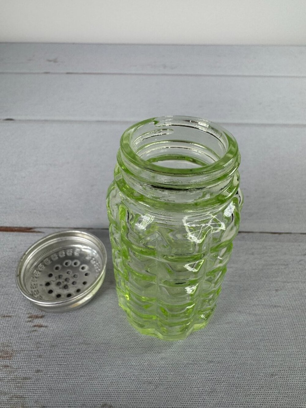 Vintage Hazel Atlas Uranium Vaseline Glass Salt Shaker Waffle Block UV Reactive