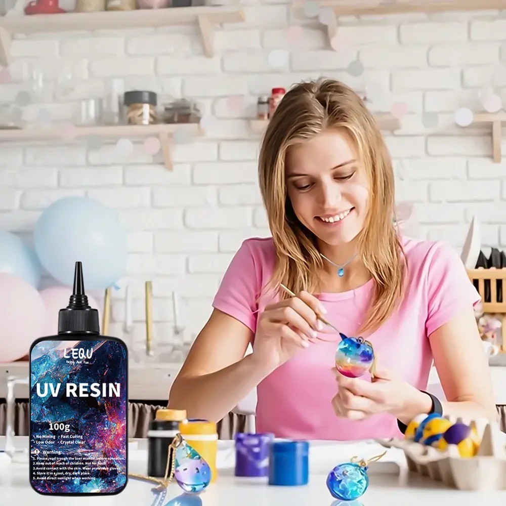 100g UV Resin Clear,Hard,Upgraded Crystal Clear Epoxy Resin Up Premixed UV Cure