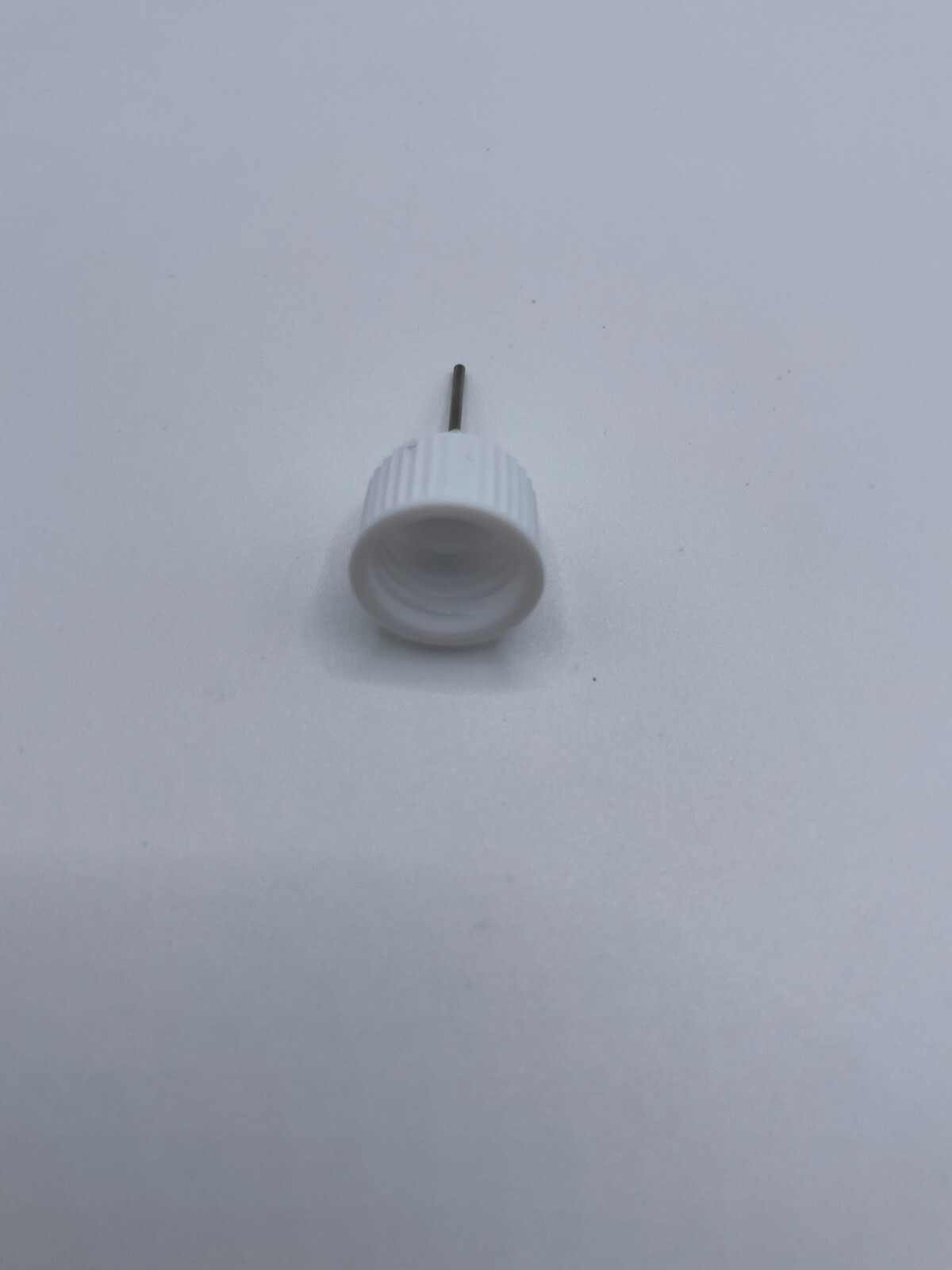Glue Bottle 30ml Squeeze Plastic with Needle Applicator Great for Repair
