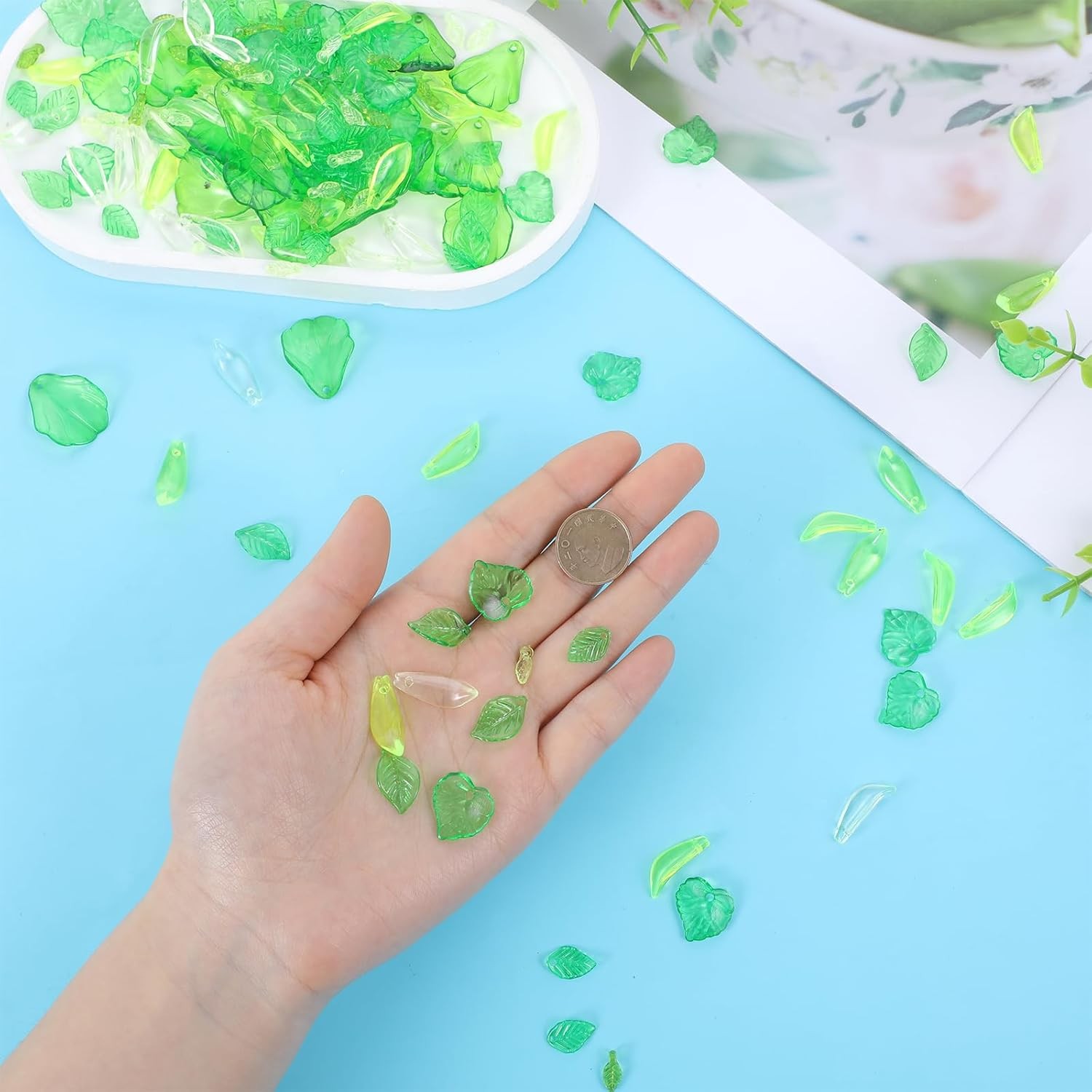 320pc Green Acrylic Leaf Beads Transparent Charms Jewelry Making DIY Earring 320
