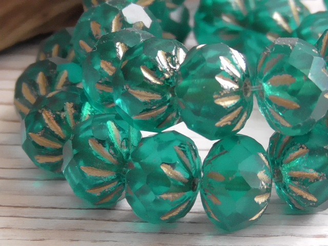8 – 10x7mm CZECH TRANSPARENT CARIBBEAN BLUE GREEN GOLD WASH FACETED CRULLER BEAD