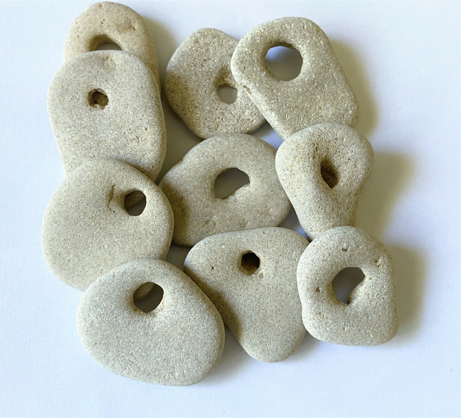 10 Big Natural Hag Stone Bulk Lot 2 In. Holed Raw Witch Wiccan Holey rocks, B2
