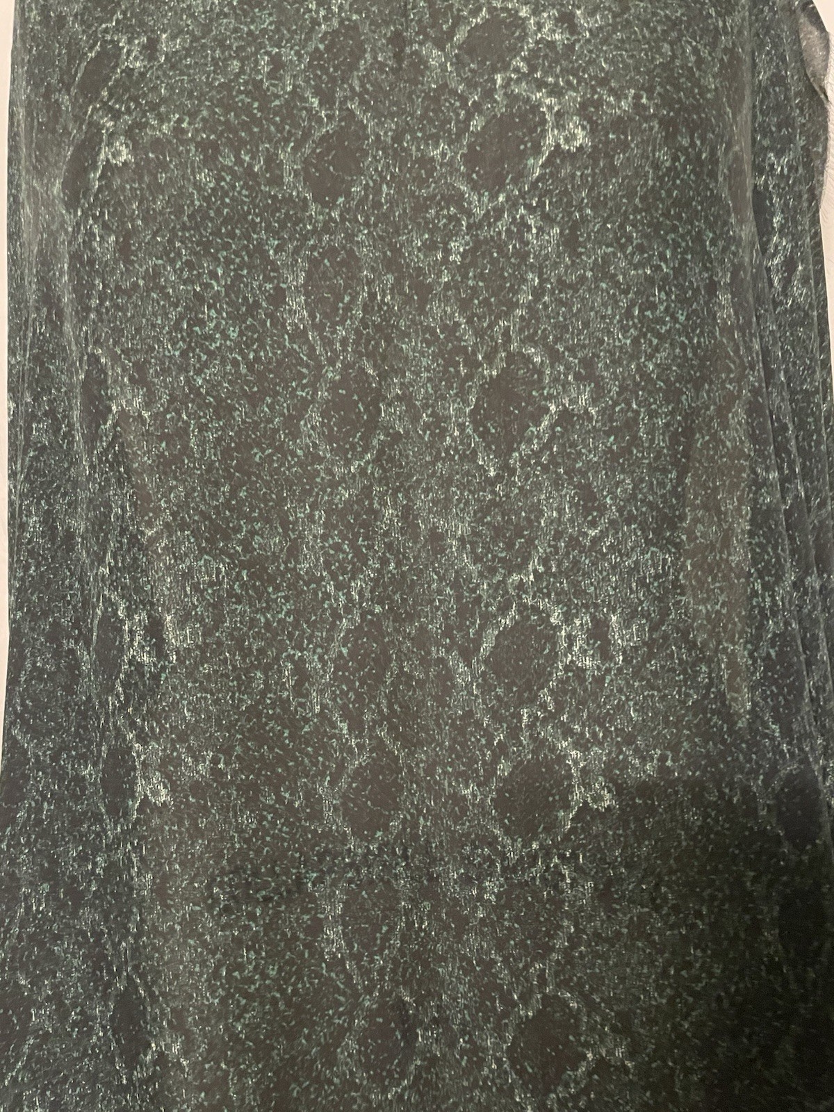 100% Silk Georgette Green Black Abstract Snake Skin Fabric By The Yard 56″ Wide