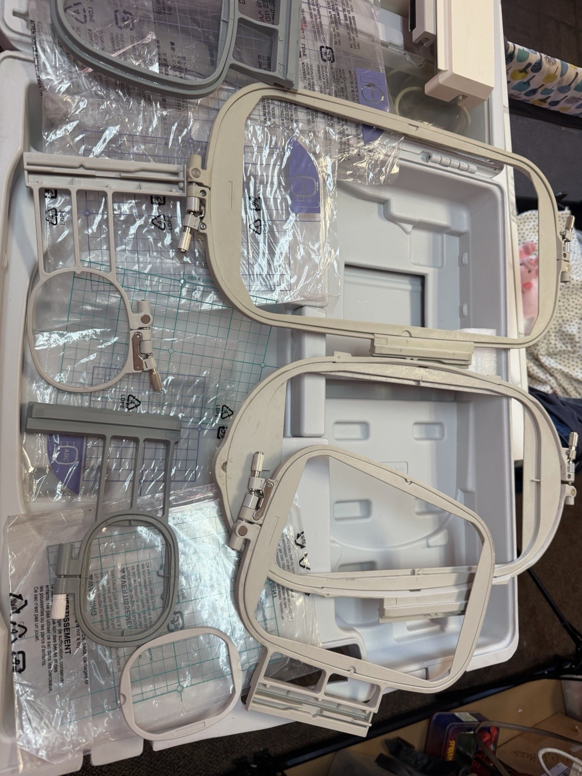 Baby Lock Embroidery Unit Attachment w Carry Case & Multiple Hooks
