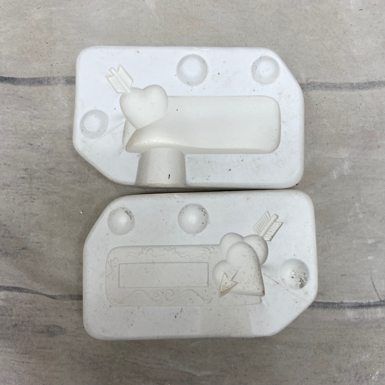 Gemini 16 Heart Arrow Place Card Holder Ceramic Slip Casting Mold