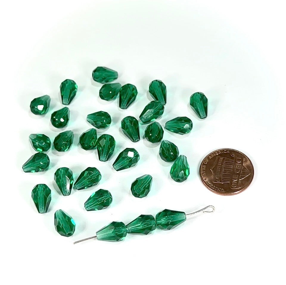 Czech Glass Pear Shaped Fire Polished Beads 10x7mm Emerald green Tear Drops 30pc