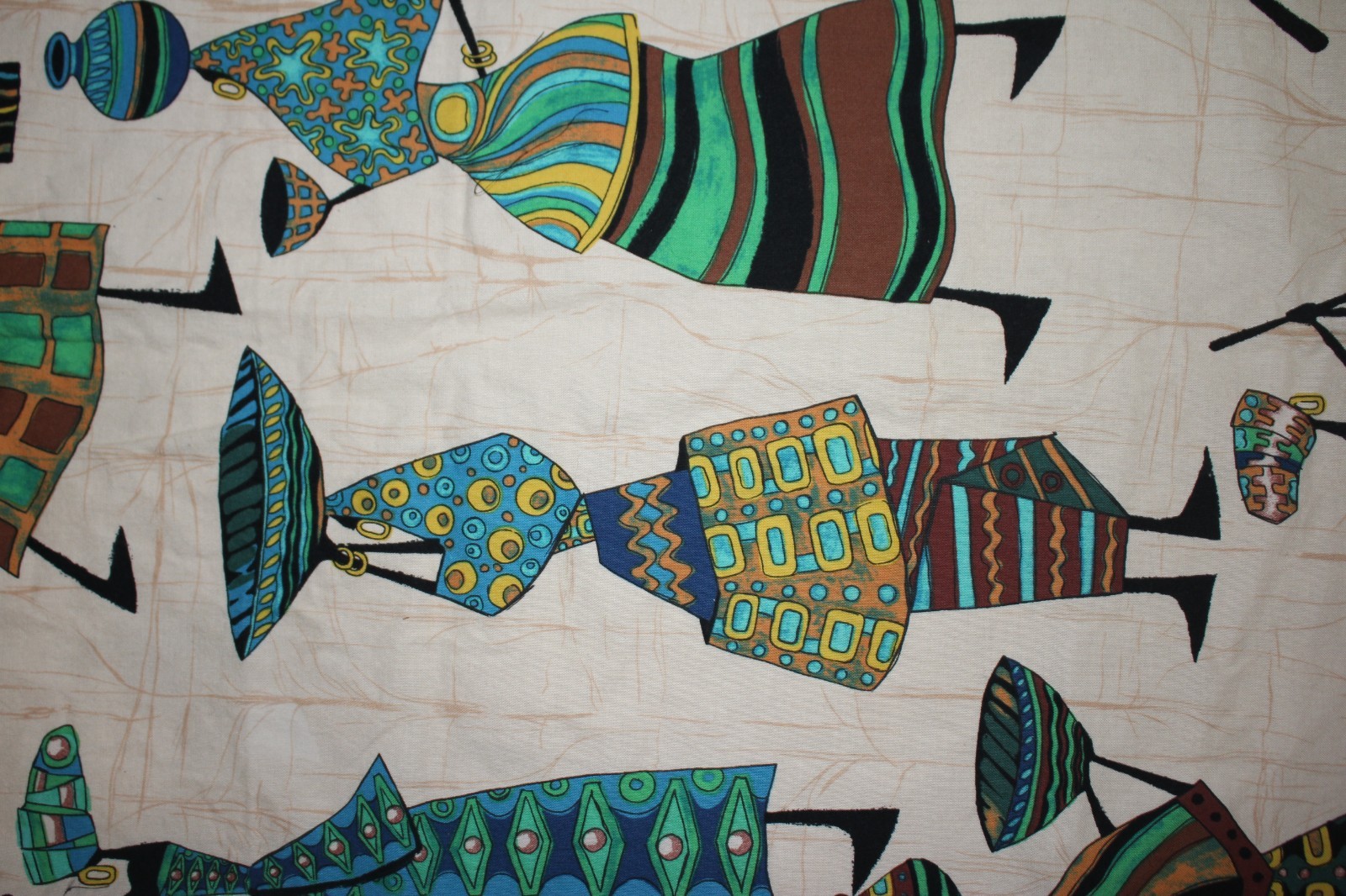 ALEXANDER HENRY 2008 CALABASH AFRICAN WOMEN Cotton Fabric Multicolor 41″ x 110″