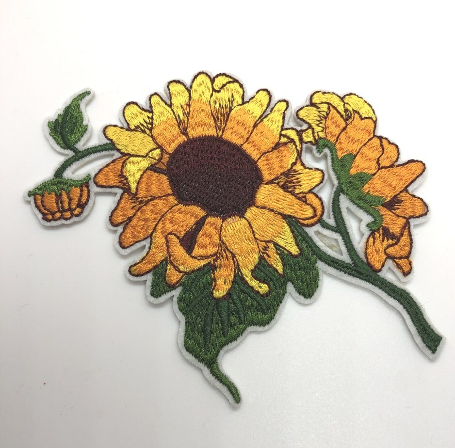 Yellow Sunflower Patch Iron-On/Sew-On Embroidered, Big 4.5″
