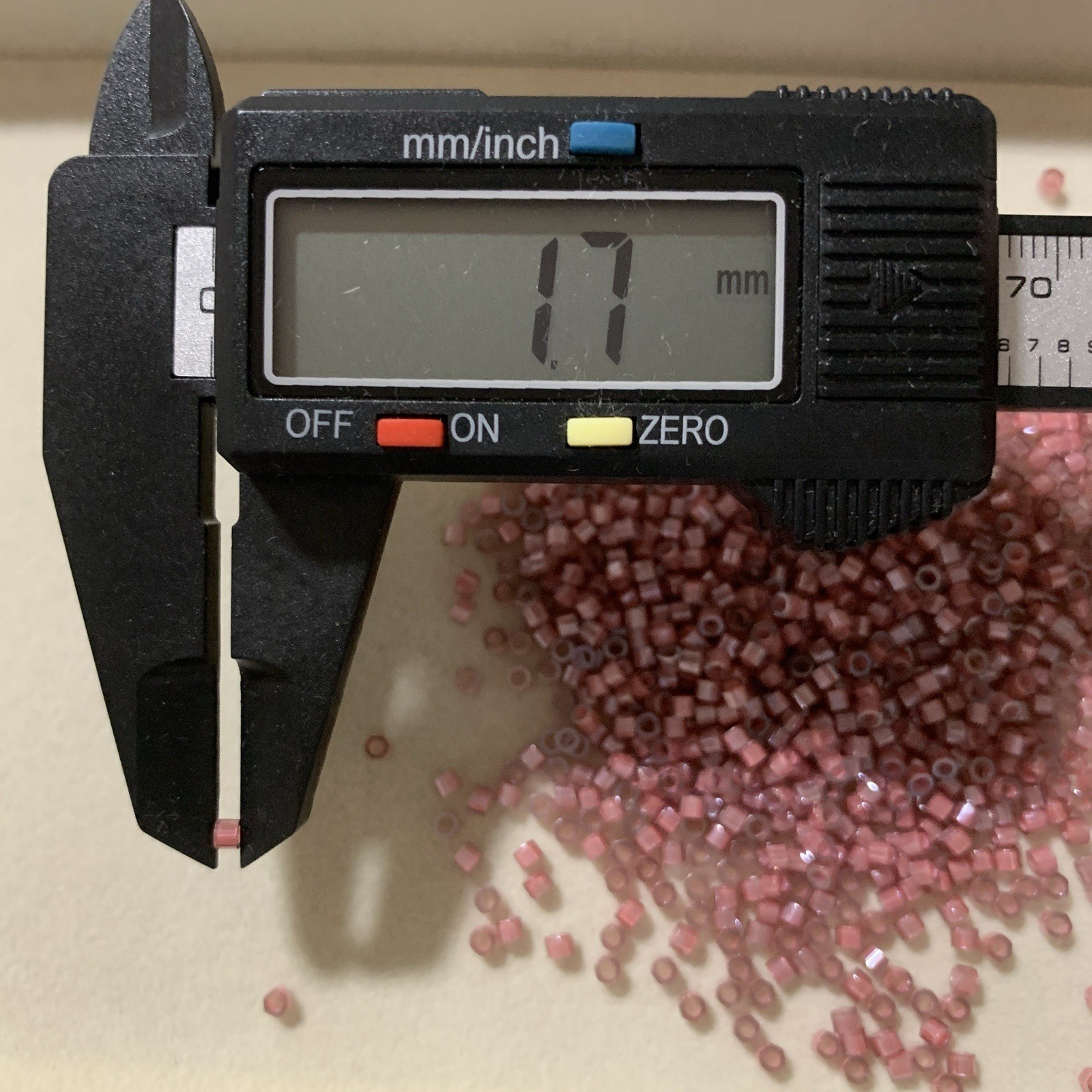 9.2OZ/260G Glass Beads Bulk Lot Mixed Size Assorted Glass Delica Beads 26 COLORS