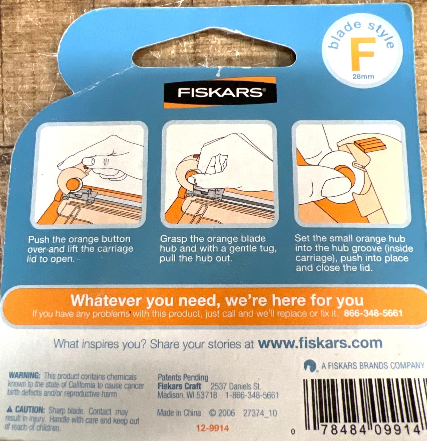 Fiskars Scallop Rotary Blade 28mm For Crafting & Sewing Projects