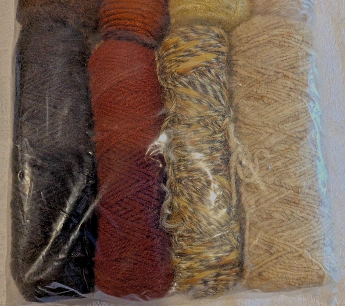 Vtg Belding Lily Co World of Hand Weaving Yarn Assortment Earthtones W102K NOS