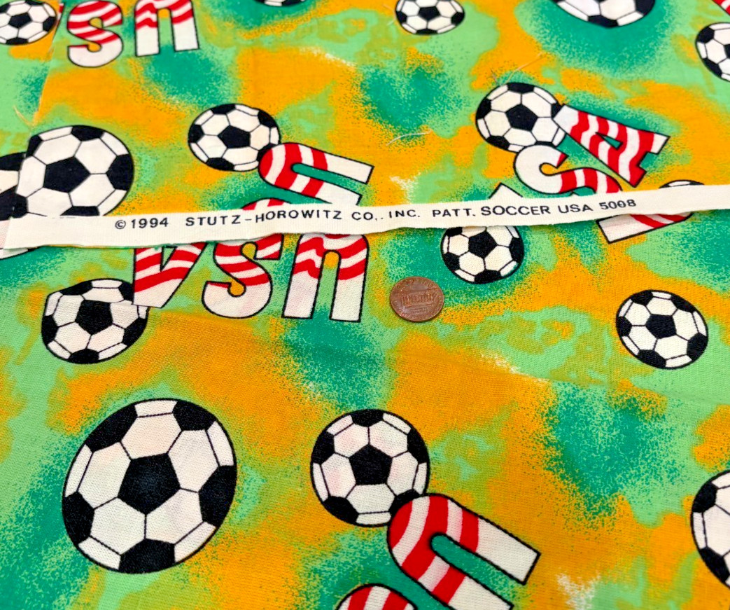 Soccer Balls* USA*on Green & Yellow * Stutz-Horowitz Co.* 100% Cotton* 8″ x 29″