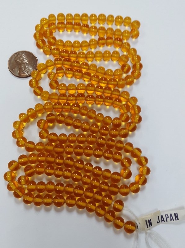 190 VINTAGE JAPANESE 1950’s CHERRY BRAND GLASS LIGHT TOPAZ 6mm. ROUND BEADS 4692