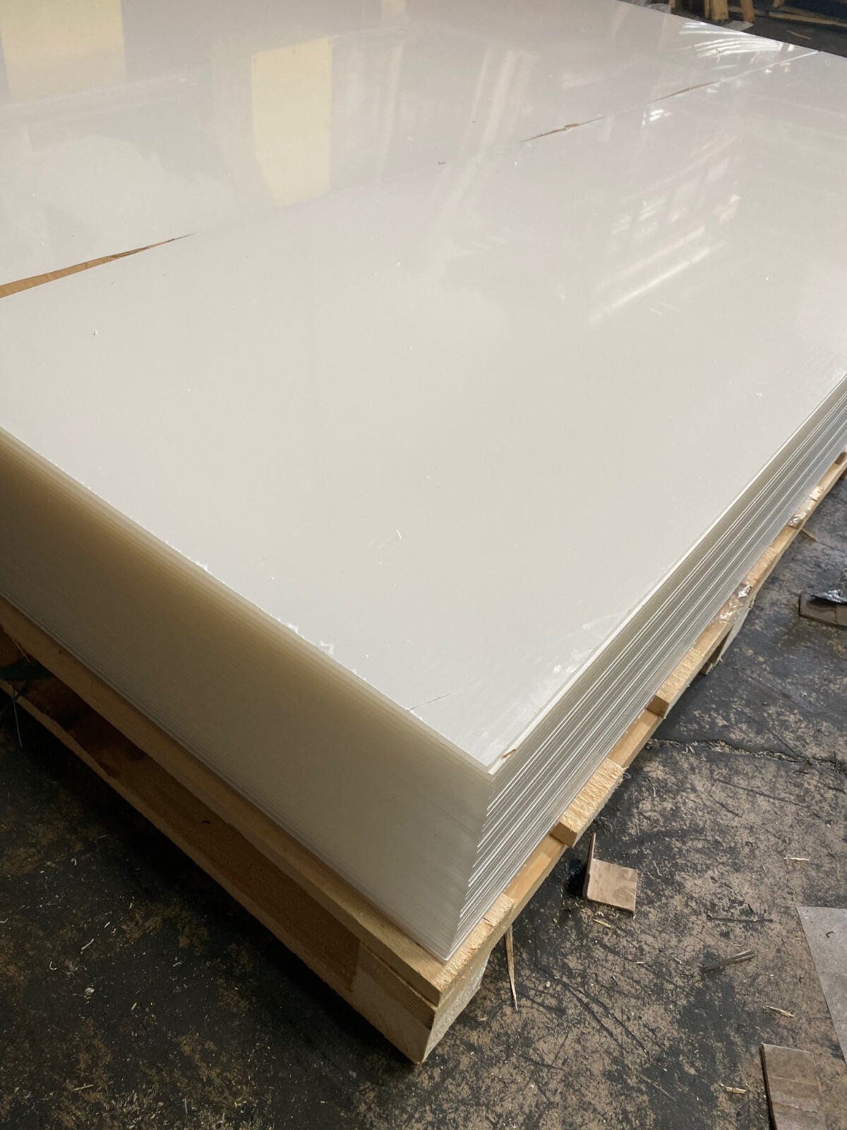 Polycarbonate 4ft x 8ft Sheet Clear 48″ x 96″ You Pick The Size The Thickness