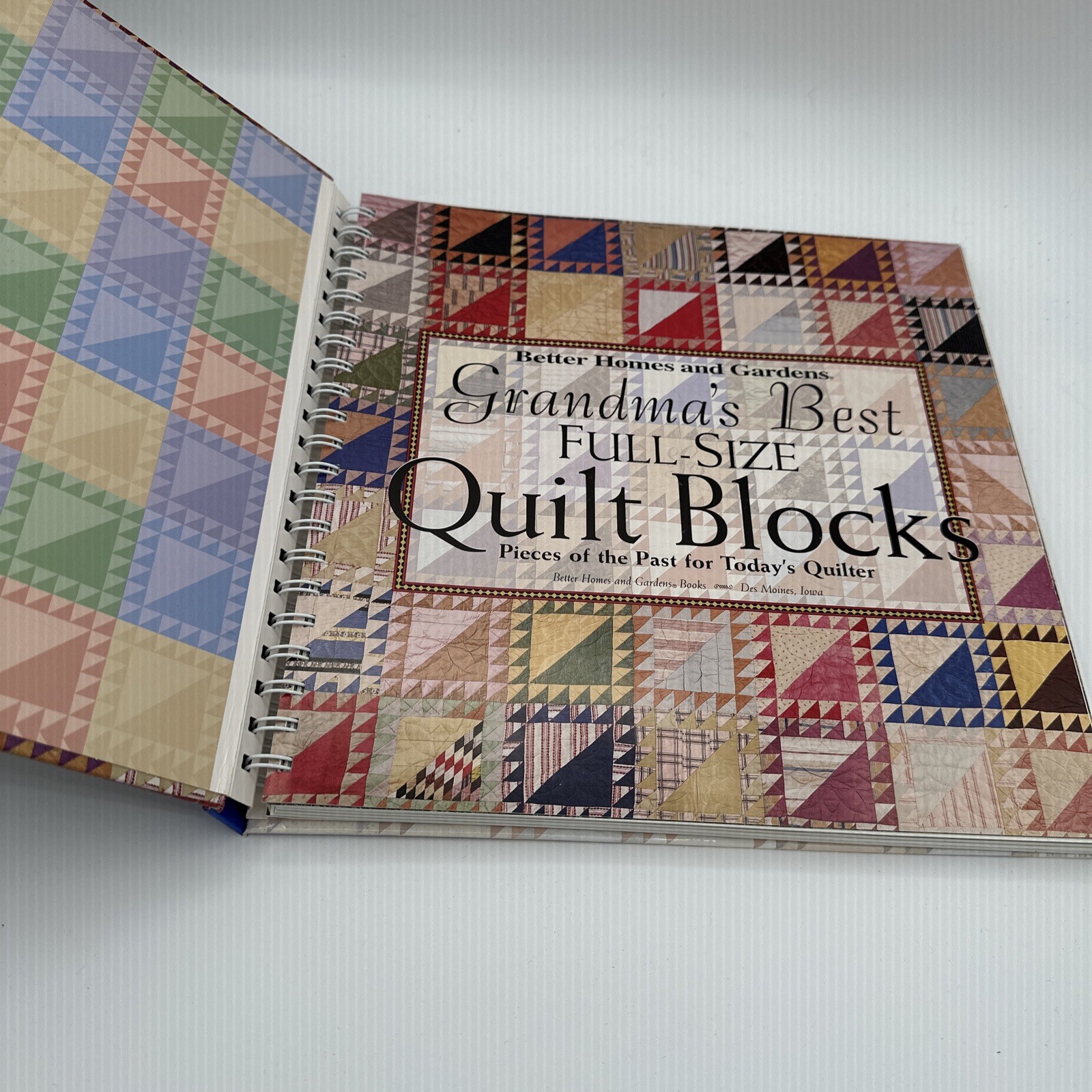 Better Homes and Gardens Grandma’s Best Full-Size Quilt Blocks