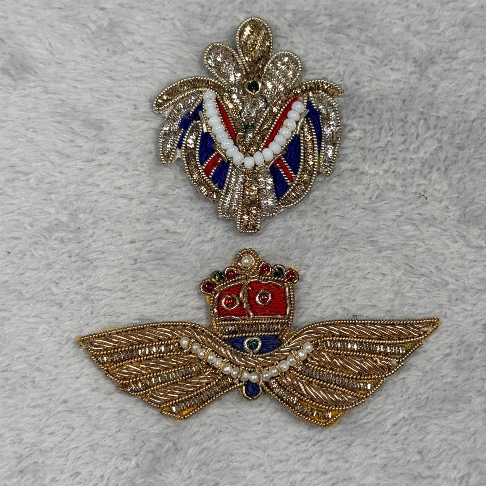 Bullion Crest Patches Unisex Gold Red Blue Metallic Winged Crown 2pc