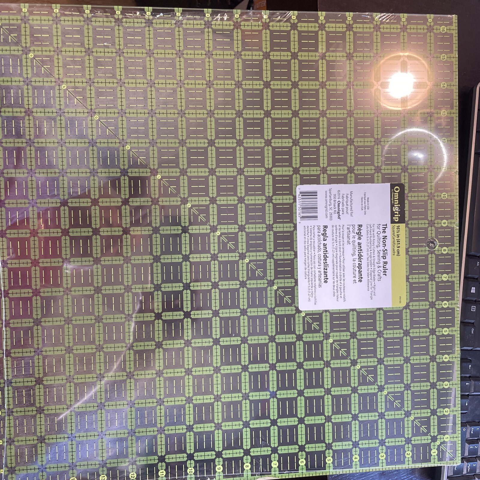 NEW! Omnigrid 16.5in Square Quilting Ruler 16-½” x 16-½” Green, RN165