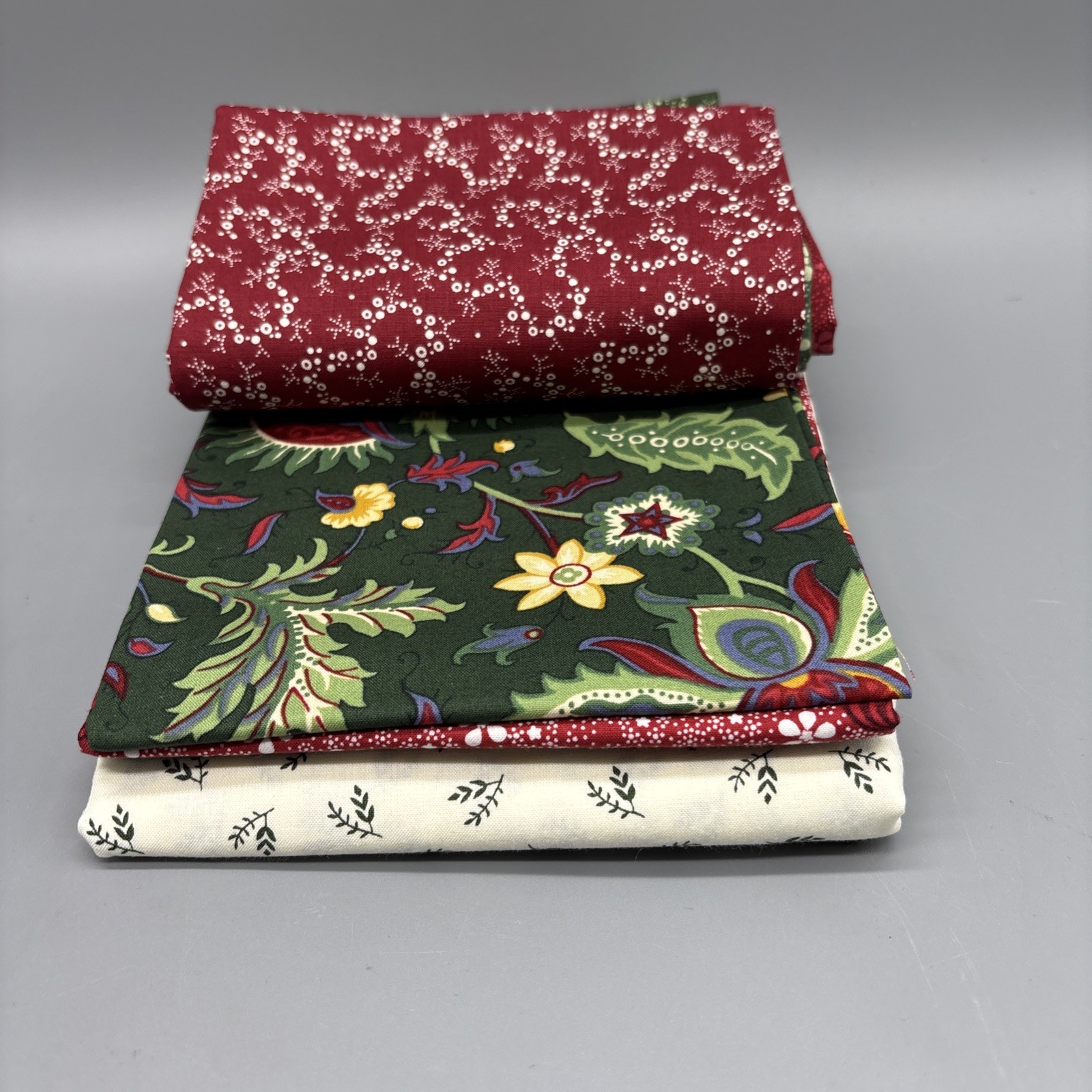 Quilt Kit – Villa Rosa Designs Crimson Glory 52” X 64” Quilt