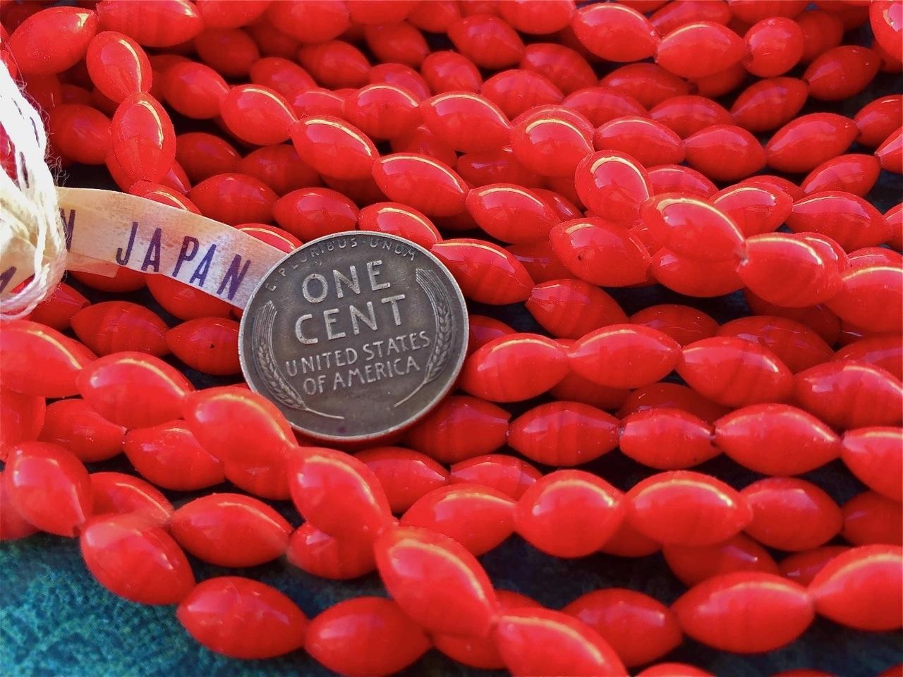 Vintage Cherry Brand 5 x 9mm Striated Red Glass Oblong Rice Beads Japan 40