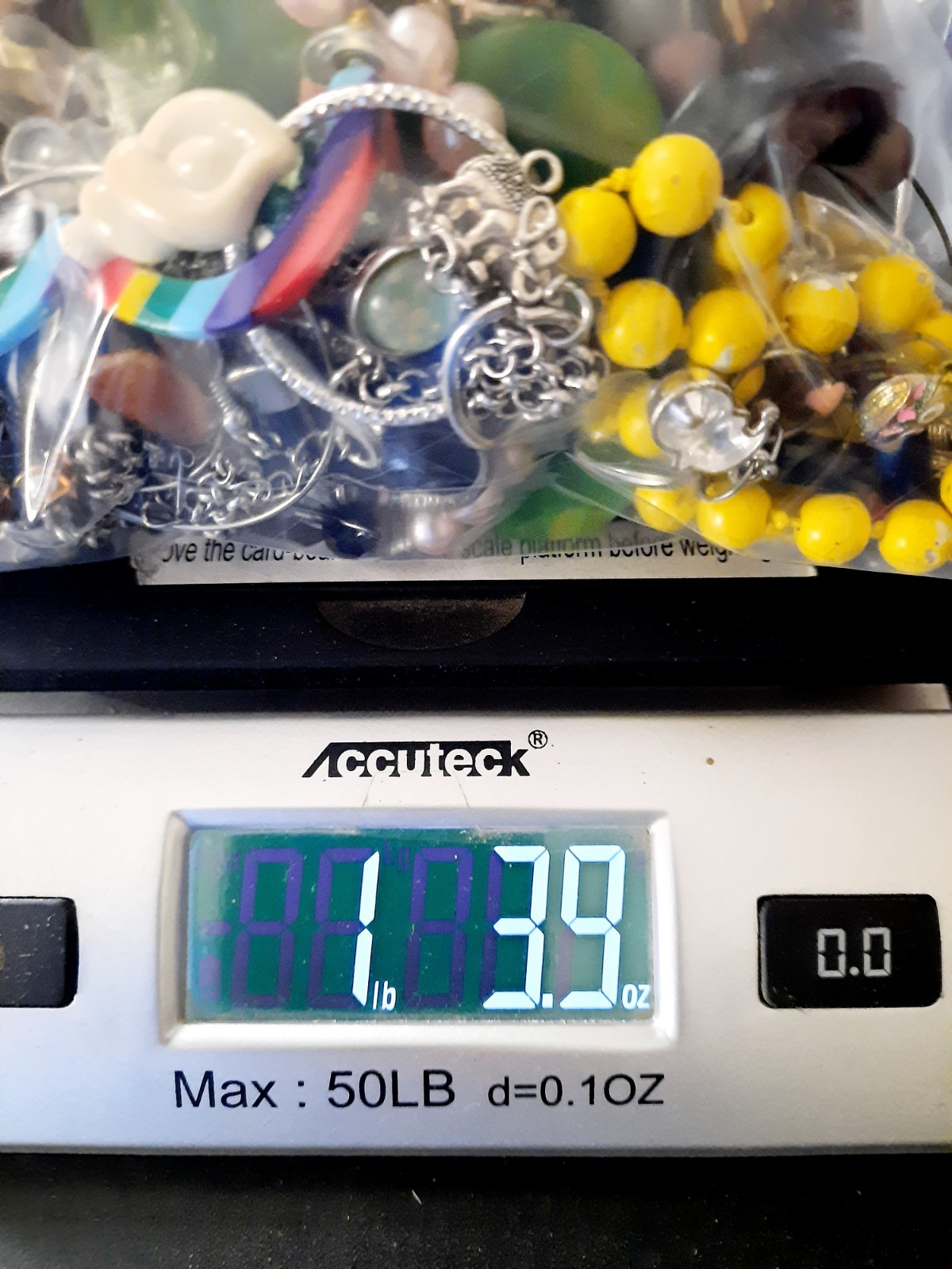 2 Lbs Scrap Jewelry & Beads Jewelry Making Craft Lot Artisans Special Big Mix