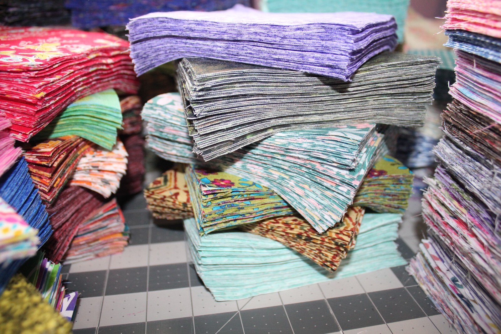100 PC 5 INCH (5″ X 5″) CHARM QUILT SQUARES-100% Cotton Fabric-Crafts-Sew-#2