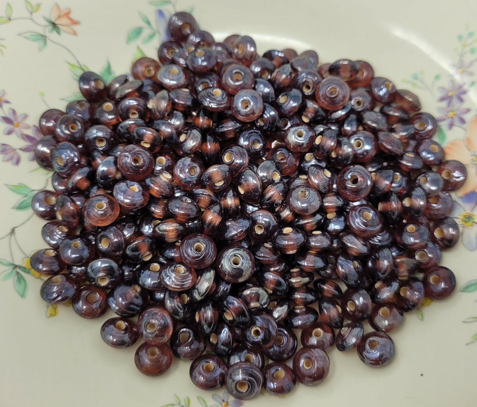 200 pcs VTG Iridescent AB Purple Glass 8mm Disc Saucer Beads for Jewelry Crafts