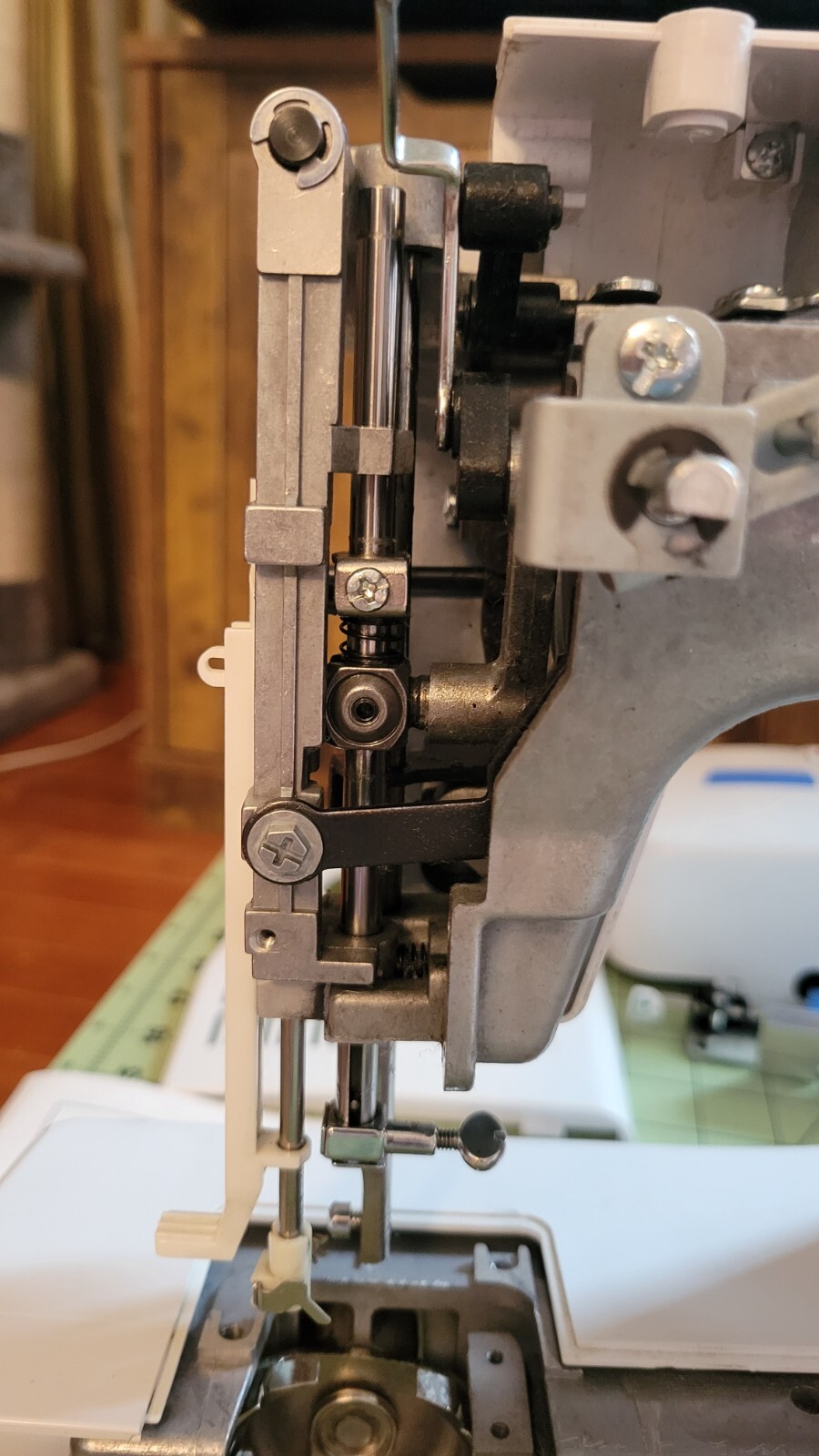 SINGER SIMPLE SEWING MACHINE Model: 3116 “REPLACEMENT PARTS” Multiple Listings B