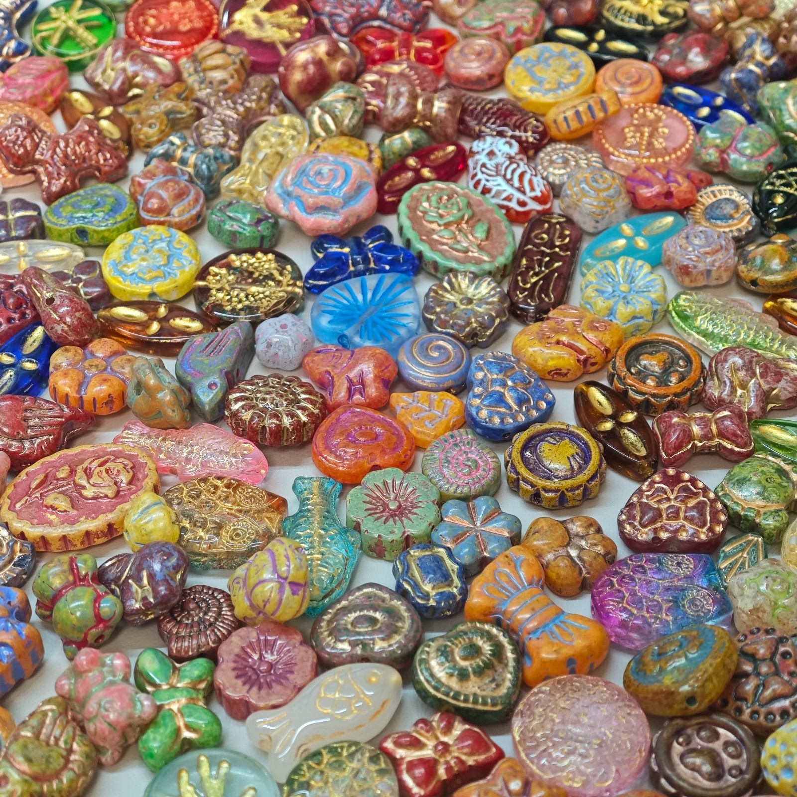 100g Handmade Glass Beads for Jewelry Making – 200 Mixed Styles Assortment