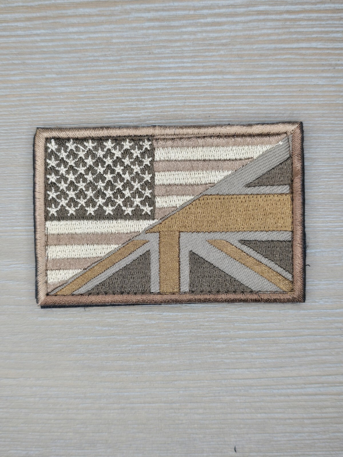 UNITED KINGDOM / USA COUNTRY FLAG UK BRITISH EMBLEM DESERT TACTICAL HOOK PATCH