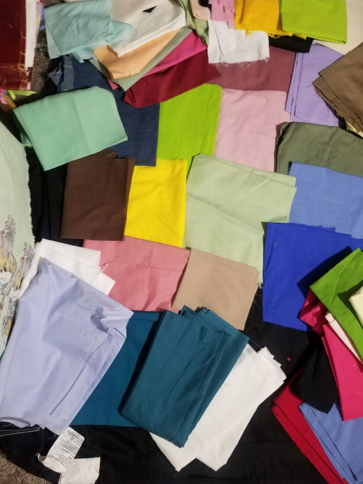 New Solid/Plain Cotton Fabric For Quilts Scrapbooking Crafts Sewing – Lot of 30