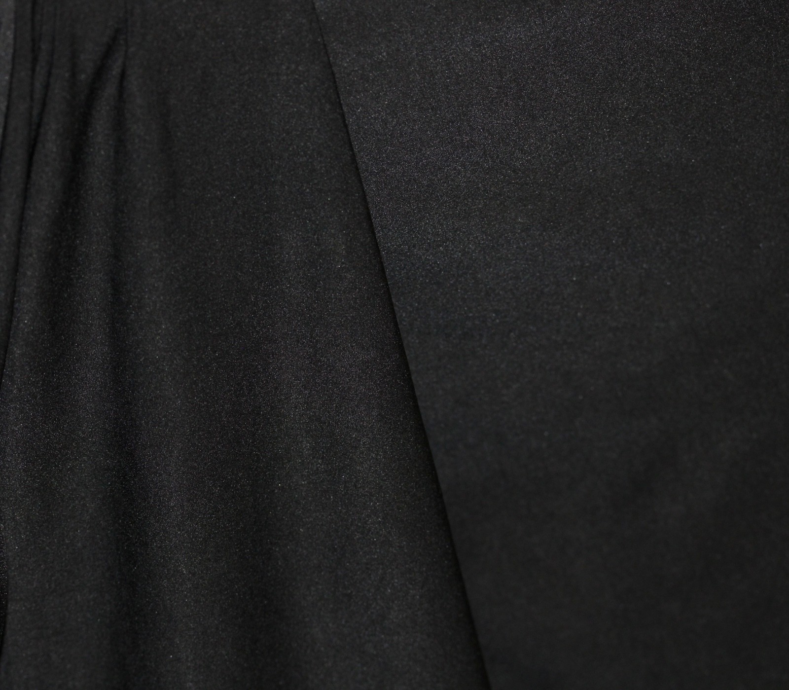 10 YD JERSEY MICROFIBER LYCRA ATHLETIC FABRIC 4 WAY STRETCH COLOR BLACK 62″ WIDE