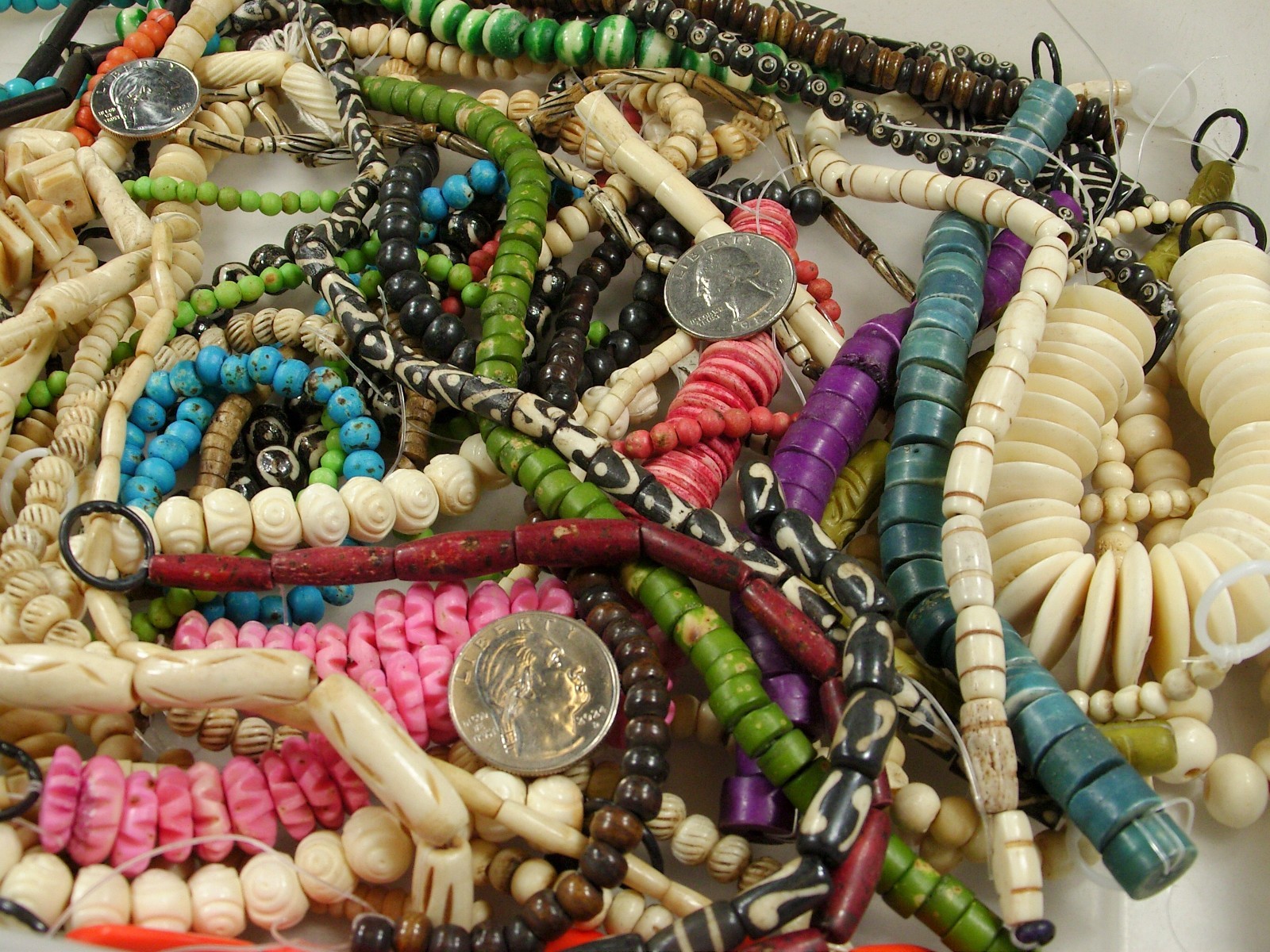 2 Pounds Odds and Ends India Handmade Water Buffalo Bone Beads Lot (AXP-2) ⭐