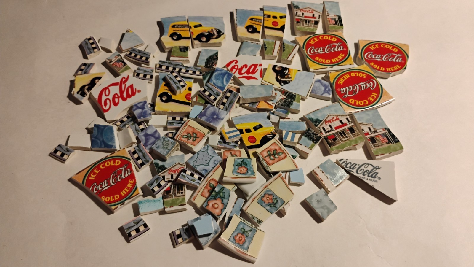 1 Lbs Coca-Cola Broken China Plate Lot #30 Mosaic Tiles