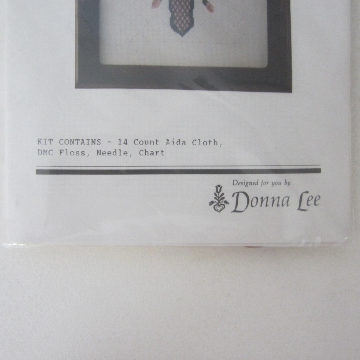 NEW DONNA LEE Counted Cross Stitch Kit Country Lily SEALED USA Flowers