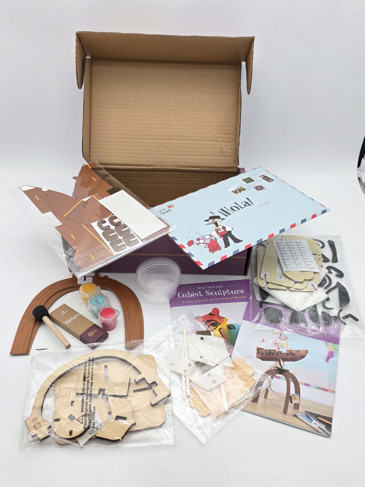 KiwiCo Kiwi Co. Atlas Crate “Spain” Kit Build Craft Explore, 6+ New Open Box
