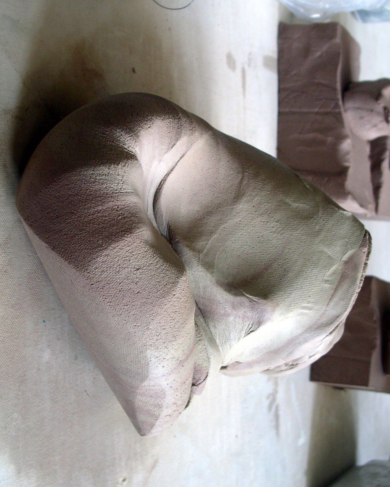 25kg of Grey Modelling Clay. General Purpose Pottery Clay 12.5Kg Bag x 2