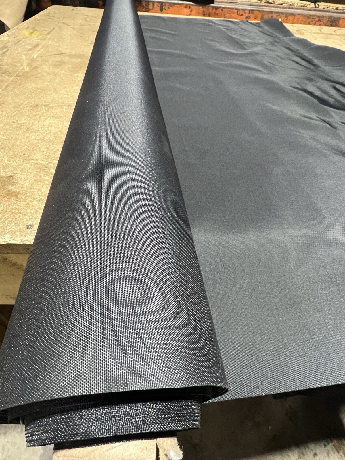 Black Nylon 200D Waterproof Coated 60″ Nylon Fabric Midweight