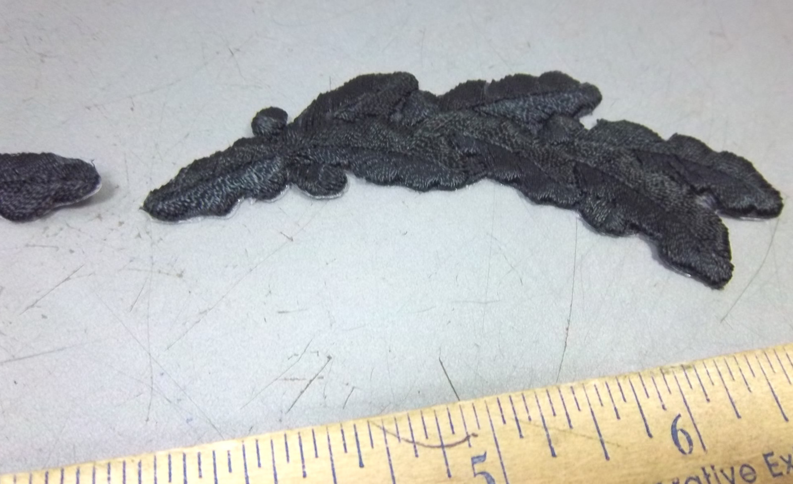 black Oak leaf clusters Iron on Embroidered Patch set of 2 – New / Unused