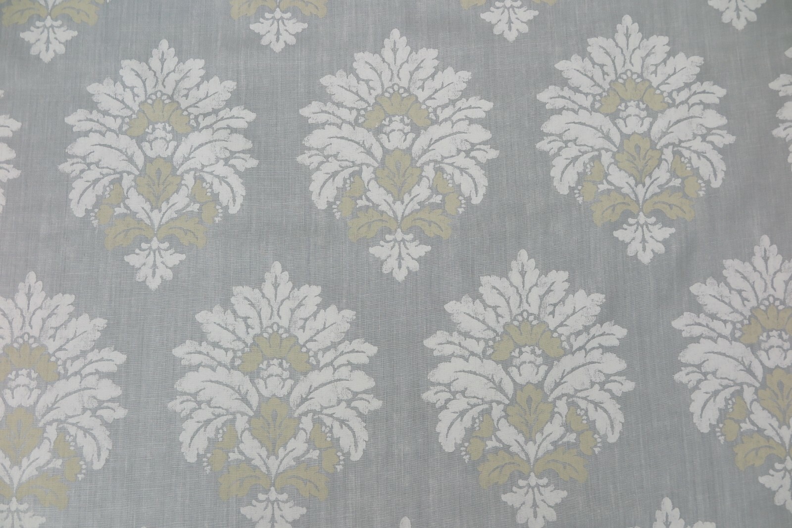 COLEFAX AND FOWLER CURTAIN FABRIC “Buckland” 2.8 METRES 100% LINEN AQUA