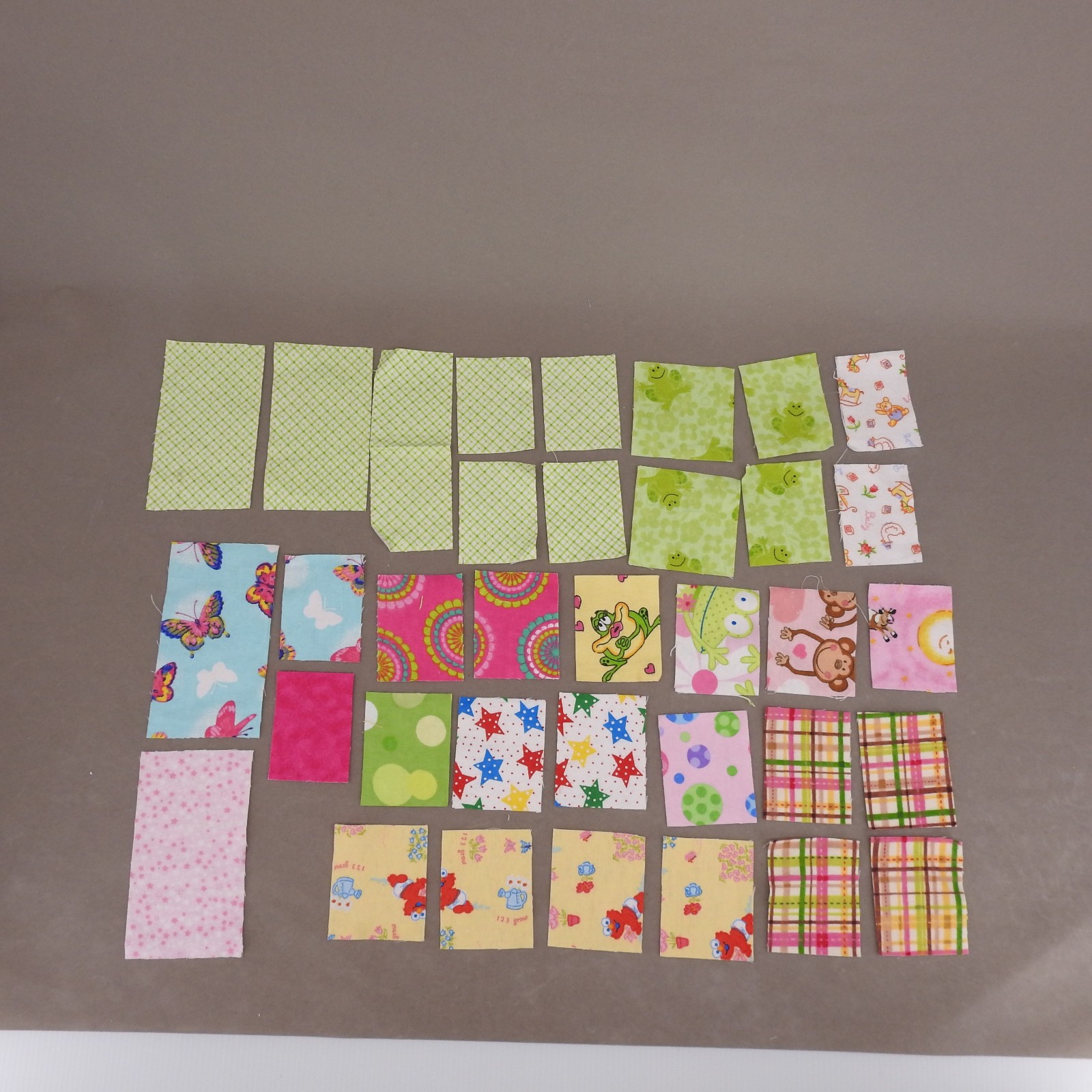 2+ lbs Cotton Flannel Fabric Scrap Destash Lot Squares Strips Cutouts Sewn Pcs