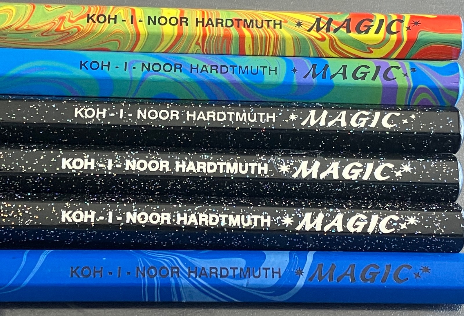 KOH-I-NOOR HARDTMUTH “MAGIC”, SET OF 6 PENCILS. MADE IN CZECH REPUBLIC.